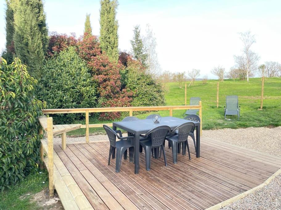 Gite Neuf Avec Jardin, Foret Et Etang Argenton Sur Creuse Luaran gambar
