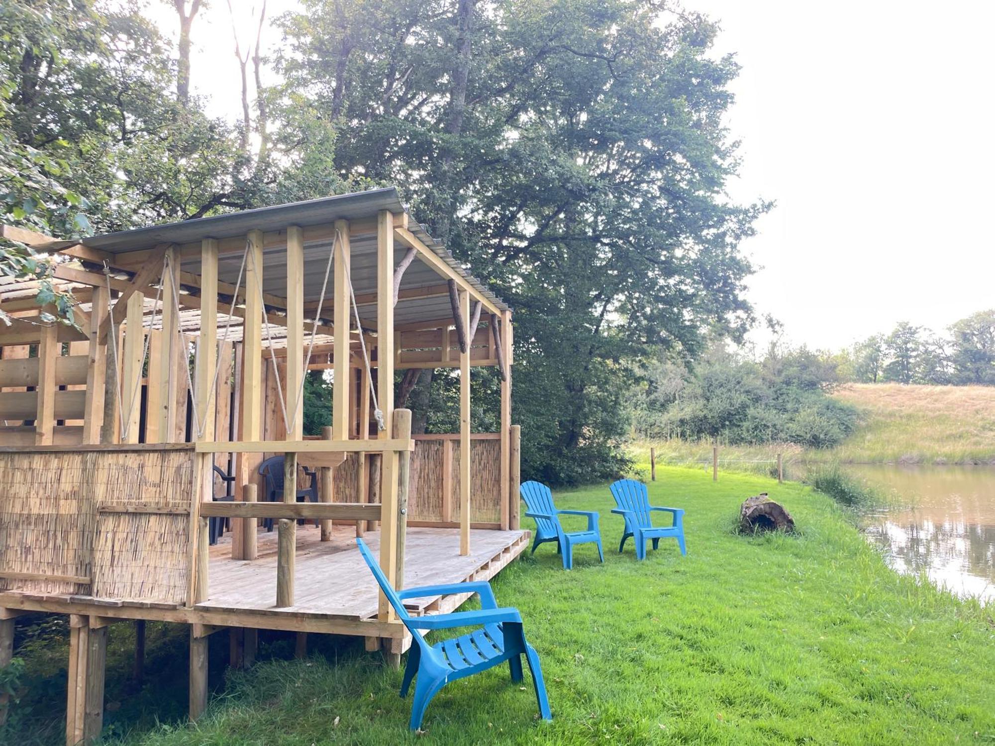 Gite Neuf Avec Jardin, Foret Et Etang Argenton Sur Creuse Luaran gambar